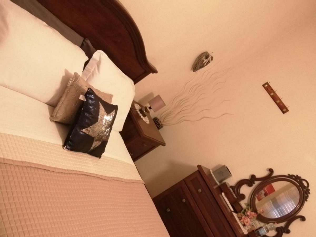 مبيت وإفطار Codevilla Felix House المظهر الخارجي الصورة